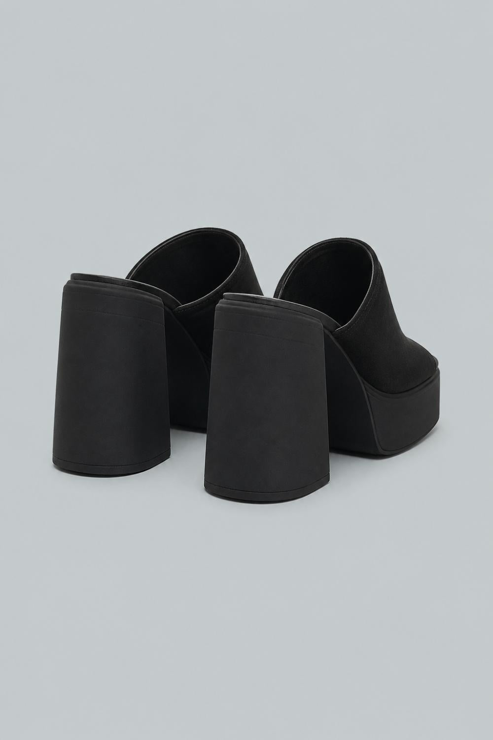 Women’s Zoe Platform Sandals - Black Tide - 9 US / 39 EU - Sandal