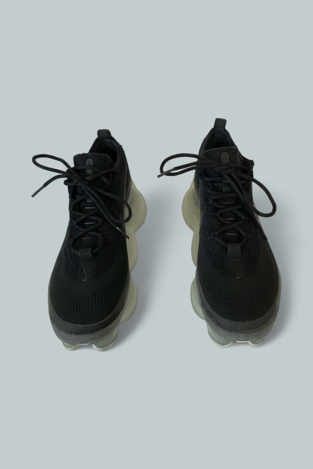 Vomero Premium Sneakers - Black/Mtdk