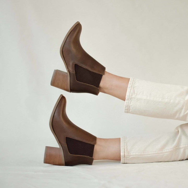 Heeled Chelsea Commuter Boot - Chocolate - FINAL SALE
