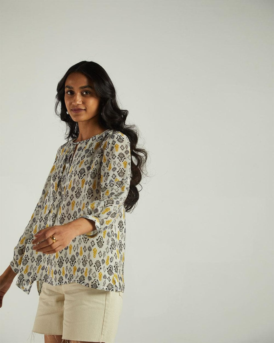 A Summer Escape Top - Ikat Gardens