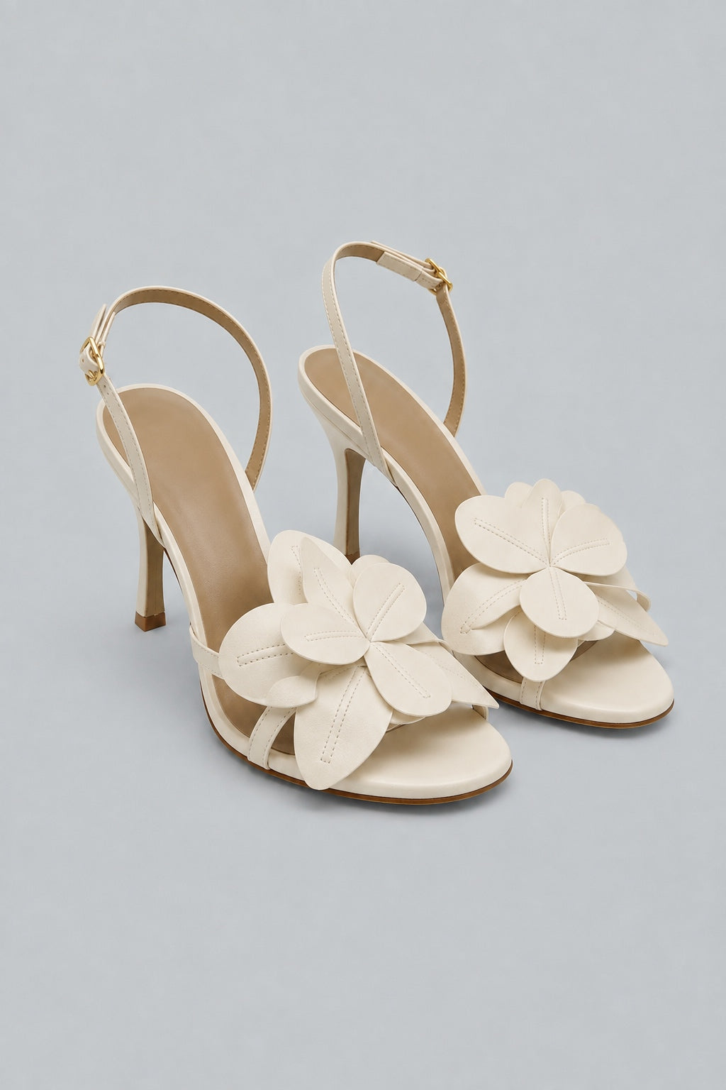 Paradise 100 Sandals - Cream