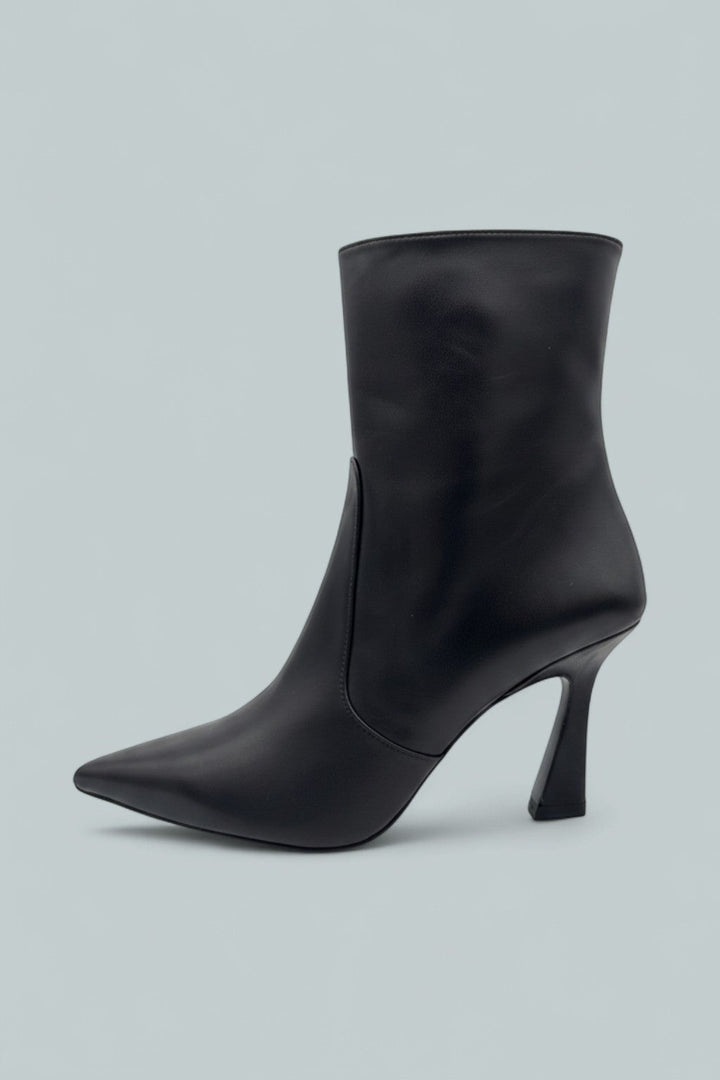 Vinnie 85 Booties - Black