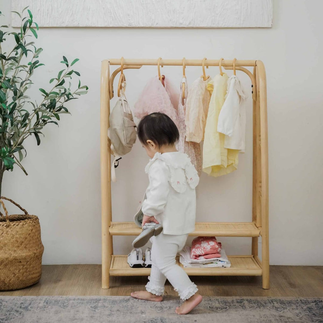 Belle Kids Montessori Clothing Rack - Natural