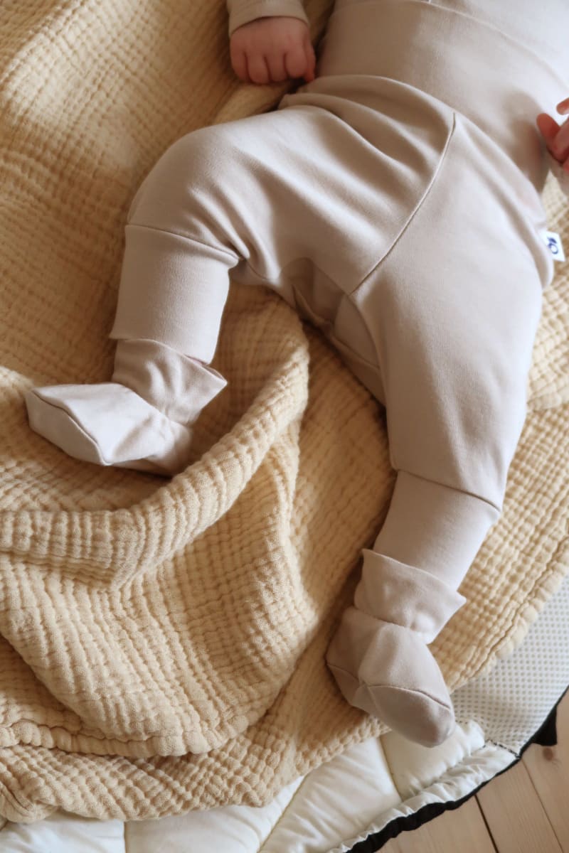 Organic Pima cotton baby footies - Sand