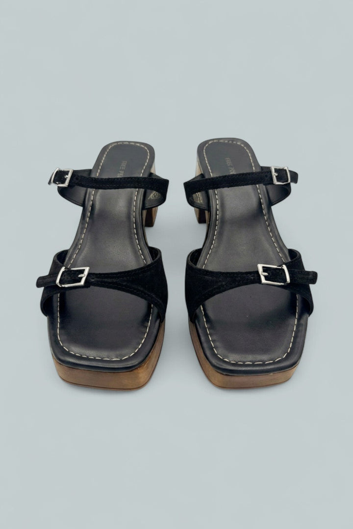 Women's Beck Clog Sandals - Black Tide