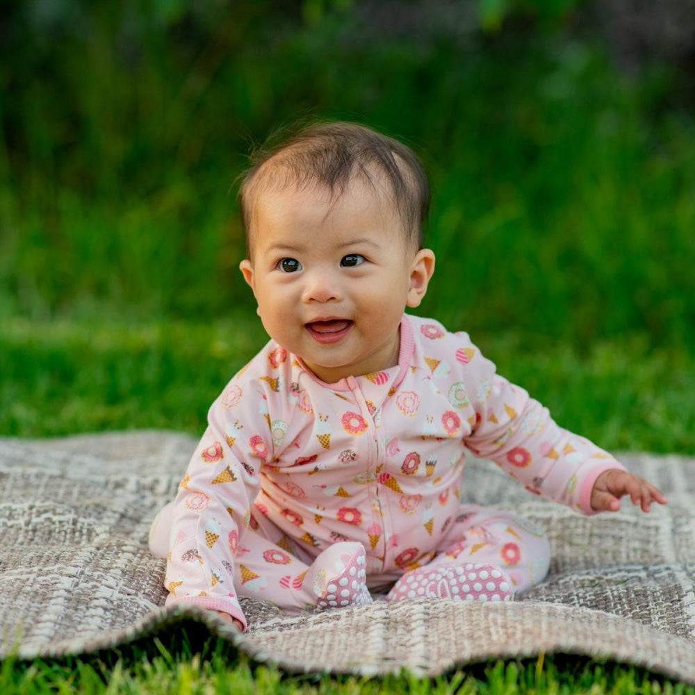 Zipper Footie - Sweetie - Newborn - Onesie