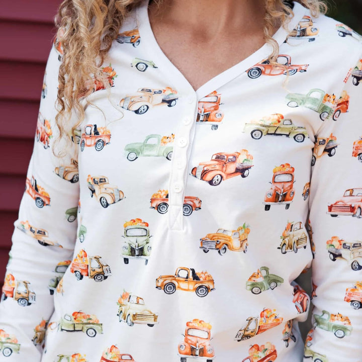 Women's Jogger/Henley Pajama Set - Pumpkin Trucks